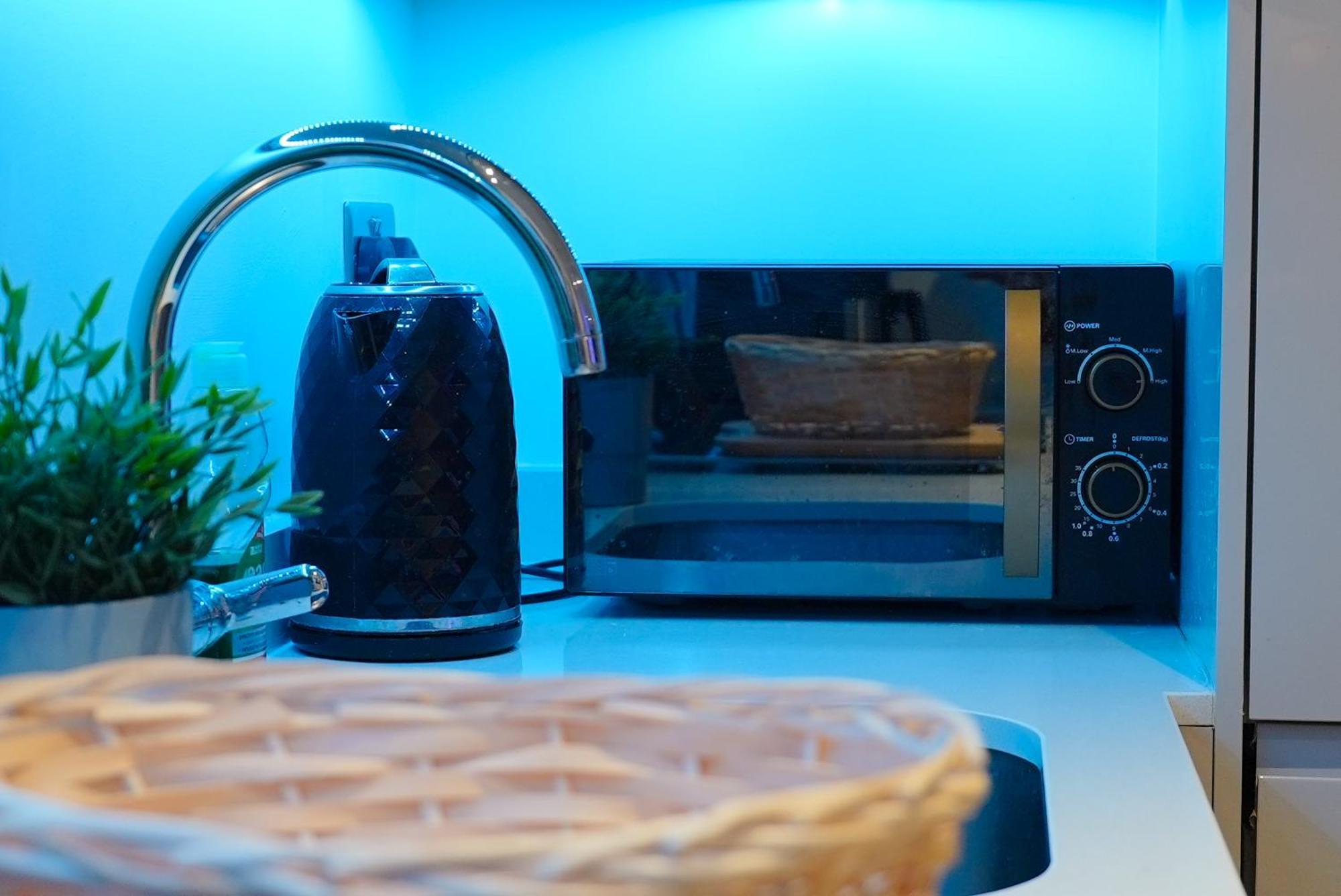 Smart Apartment Close To Watford Atria And Station Екстериор снимка