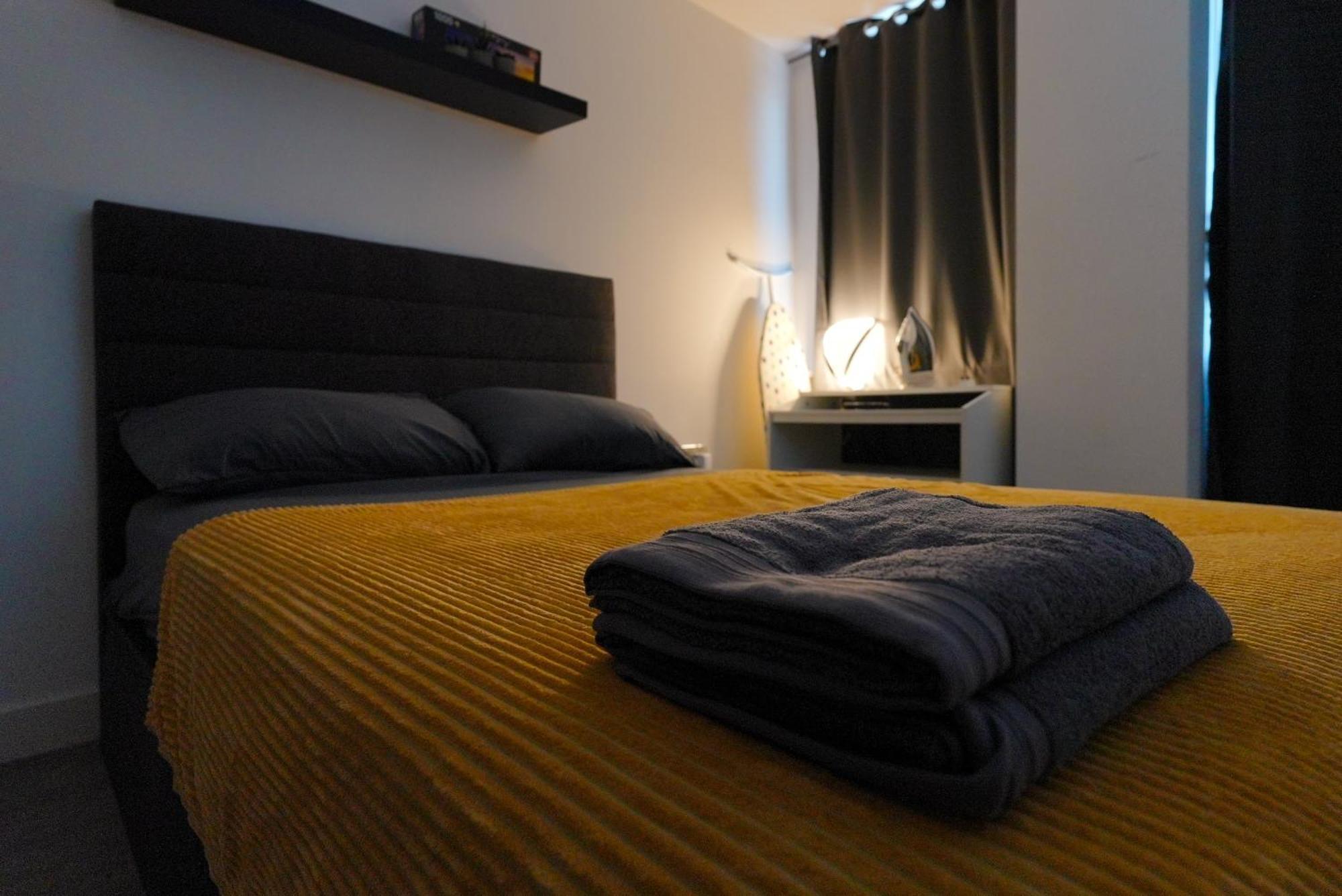 Smart Apartment Close To Watford Atria And Station Екстериор снимка